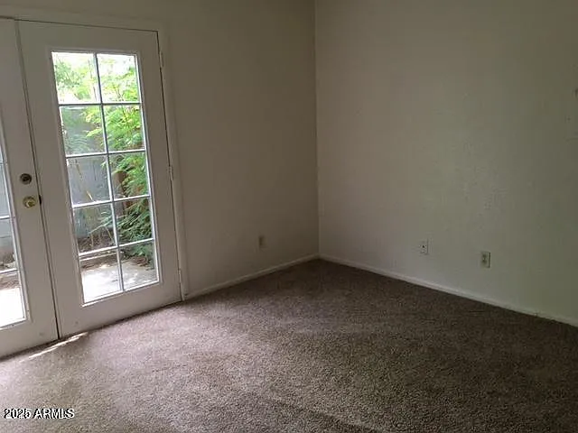 1 bed, 1.0 bath, 600 sqft, $650 — Photo 2