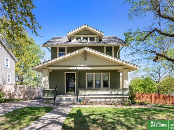 903 N 49th St, Omaha, NE 68132
