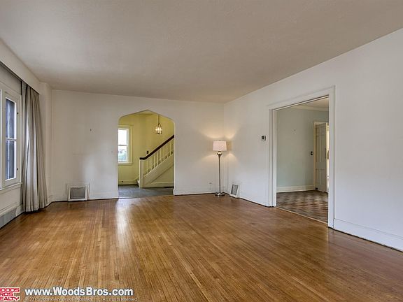5th image of 3024 Sheridan Blvd