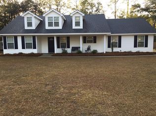 127 W Melody Dr, Jesup, GA 31545