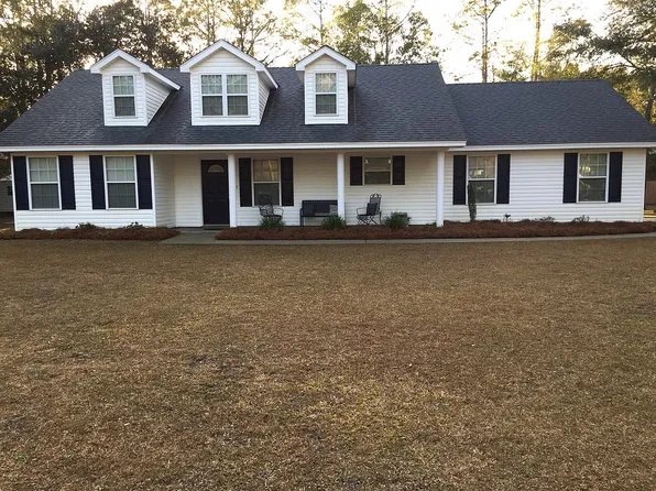 127 W Melody Dr, Jesup, GA 31545