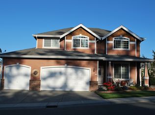 2052 NW Upsala Dr, Oak Harbor, WA 98277
