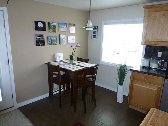 5th image of 2818 21st Ave W #2818