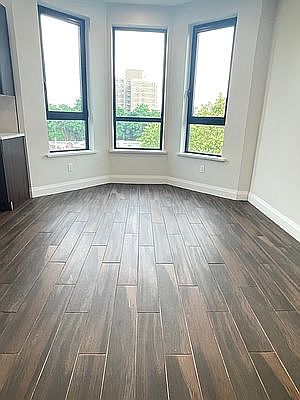 4th image of 1547 Eastern Pkwy #2F