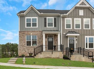 974 Sugar Vista Cir, Sugar Hill, GA 30518