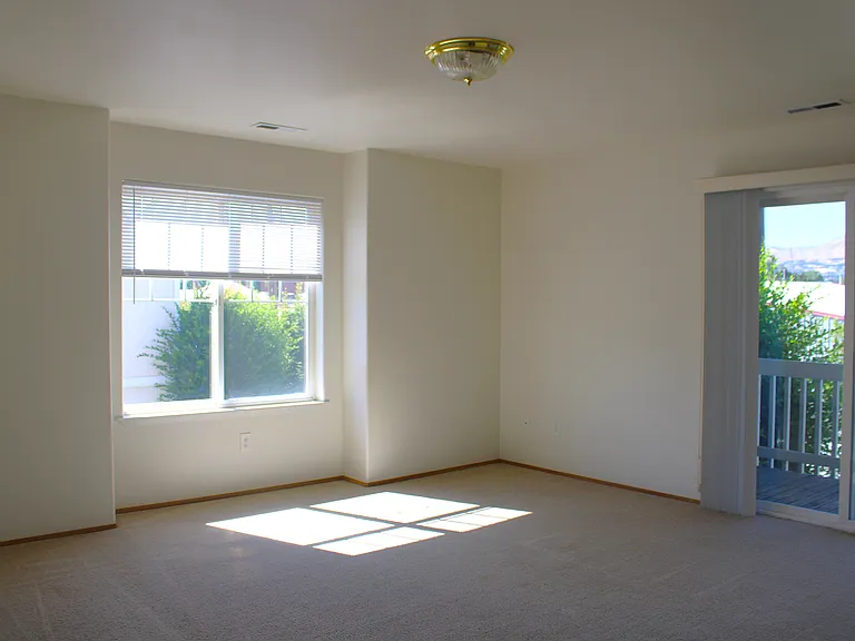 1225 McKittrick St #4 — Photo 2