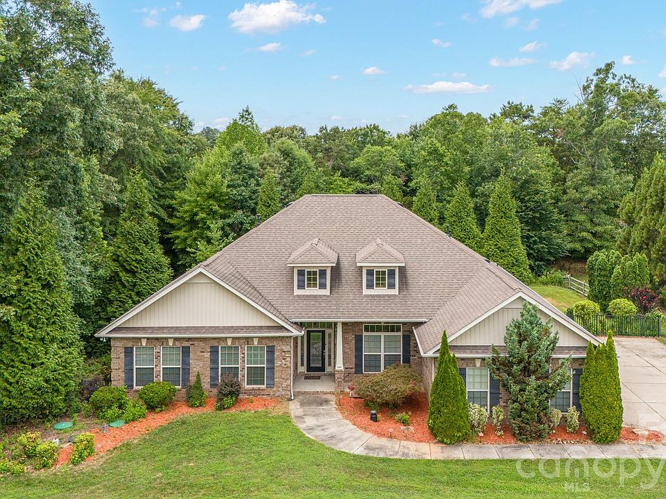 1st image of 589 Shepherd Rd