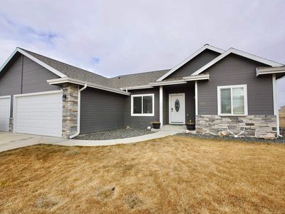 1910 Zuni Trl, Bar Nunn, WY, 82601