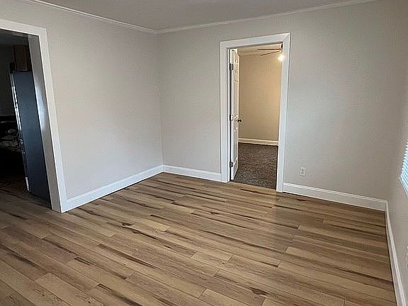 5th image of 1007 Lenore St