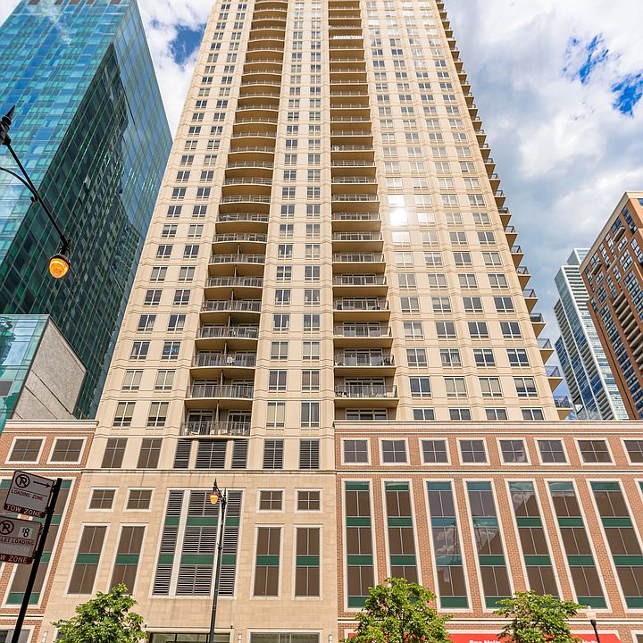1st image of 1111 S Wabash Ave APT 2501