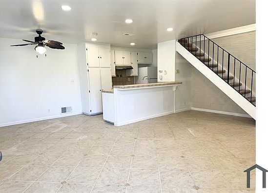1st image of 786 Warring Dr APT 3