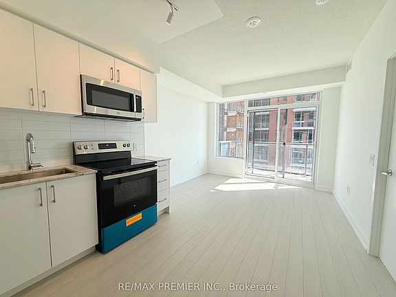 5th image of 4010 Eglinton Ave W #2112