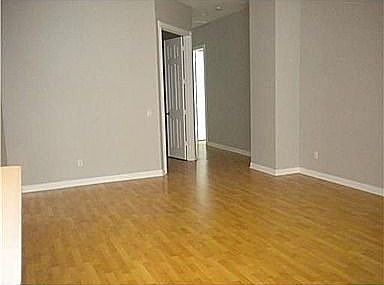 2nd image of 4766 Lakeland Dr