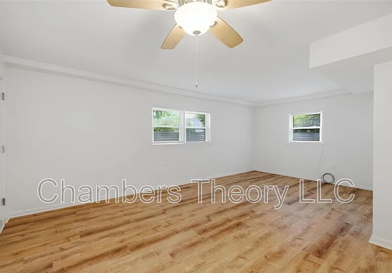 130 S 29th St #5 — Photo 3