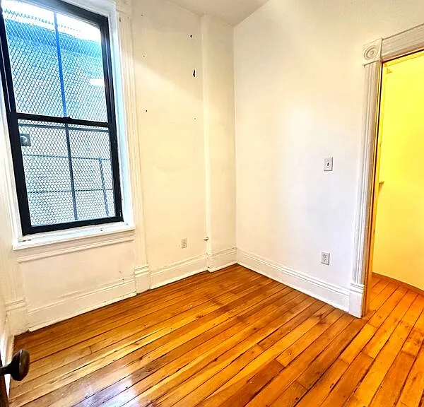 1656 S Throop St #2F — Photo 16
