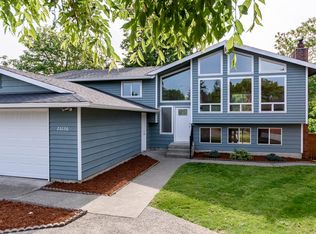 26136 11th Pl S, Seattle, WA 98198