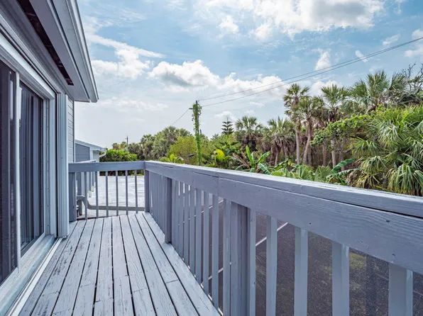 4949 N Highway A1a #142, Hutchinson Island, FL 34949