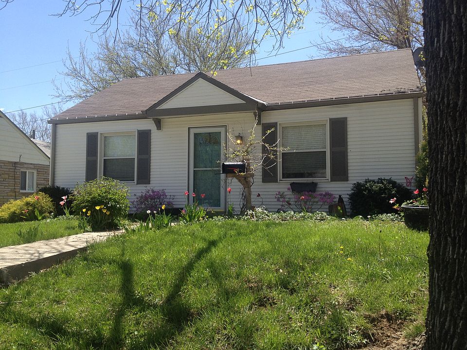 1st image of 5209 Crest Dr