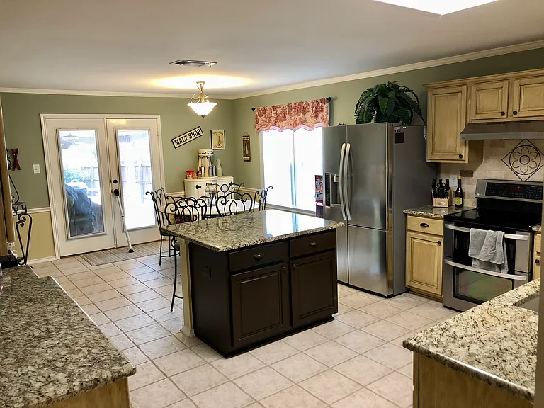 12307 Stable Pond Dr — Photo 6
