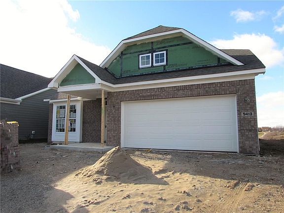2nd image of 9410 Crystal River Dr