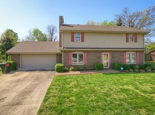 6550 Brookwood Dr, Owensboro, KY 42301