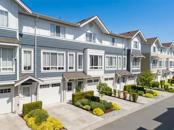 370 Latoria Blvd #20, Colwood, BC V9C 0N9