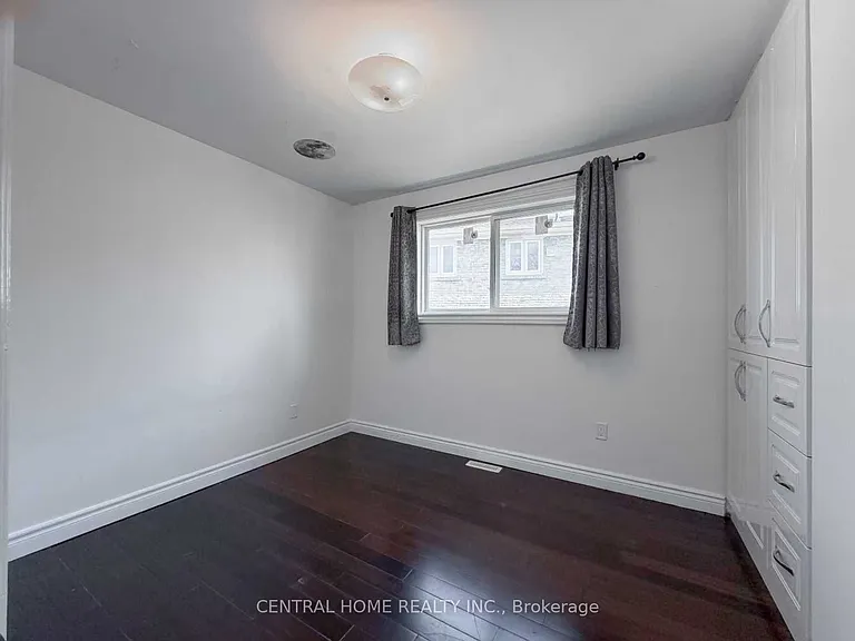 11 Tineta Cres — Photo 13