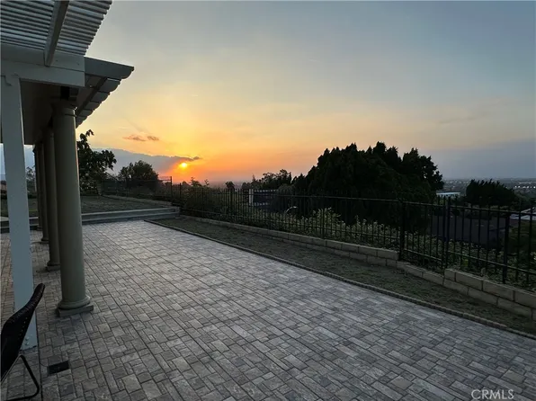 2117 E Kings Crest Dr, West Covina, CA 91791