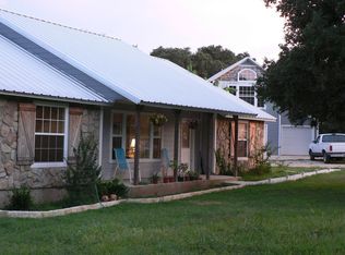230 Woodland Trl, San Marcos, TX 78666