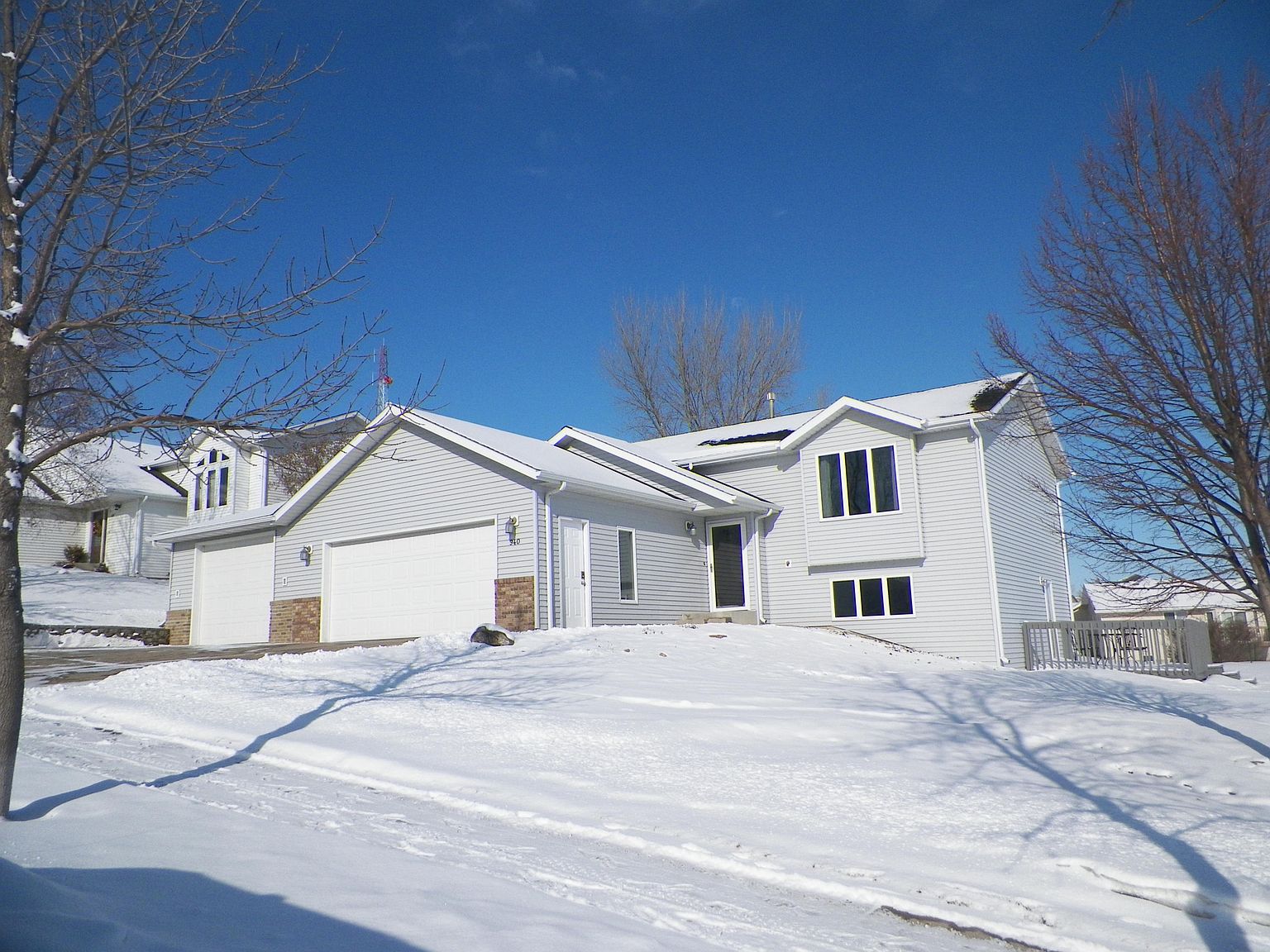 940 Breton Dr, Bismarck, ND 58503 Zillow