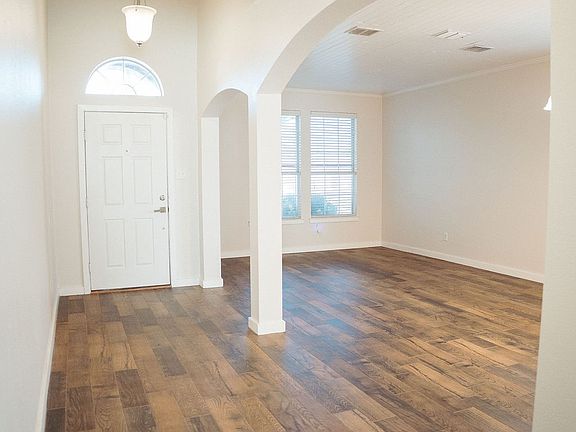 2nd image of 1336 River Ridge Rd