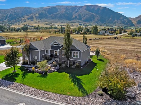 3921 N Rivers Edge Rd E #2, Eden, UT 84310