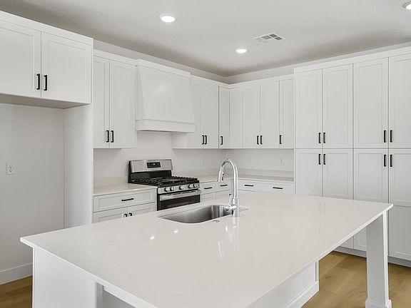 4th image of 2763 W Becco Trl #15