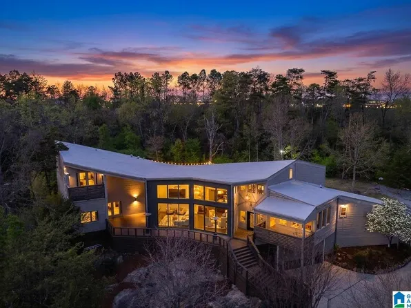 412 Vesclub Pl, Vestavia, AL 35216