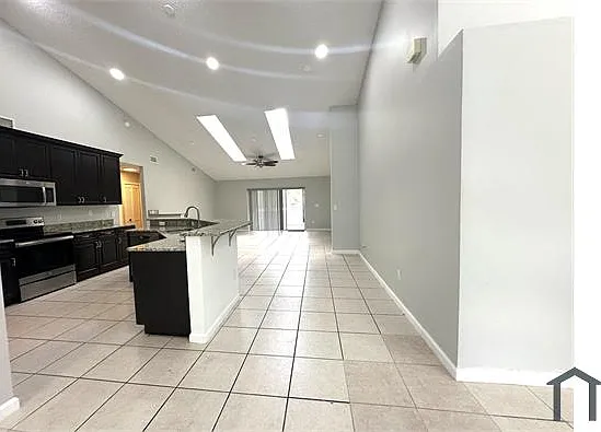 16317 Okeechobee Blvd — Photo 29