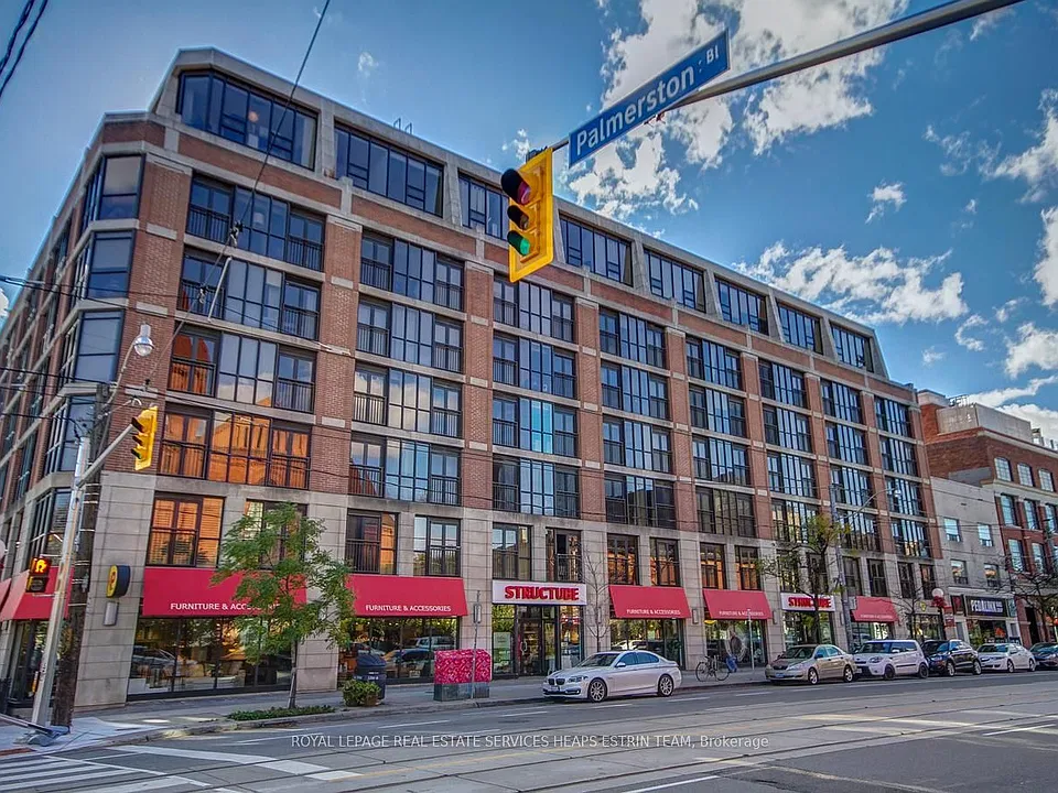 308 Palmerston Ave #Penthouse 12
