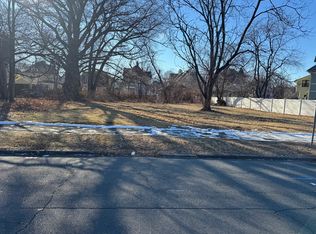 Buckingham St, Springfield, MA 01109