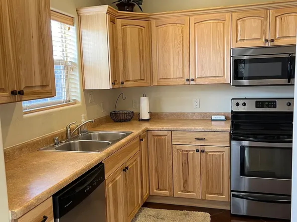 1719 E 23rd St #C, Farmington, NM 87401