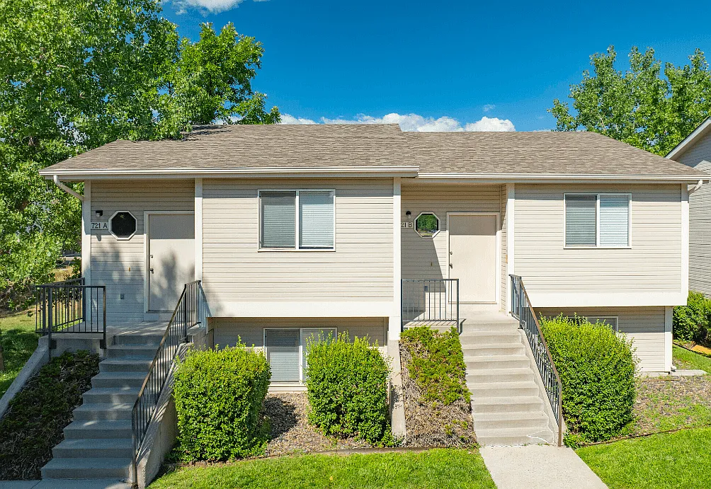 Glenmoor Townhomes — Photo 3