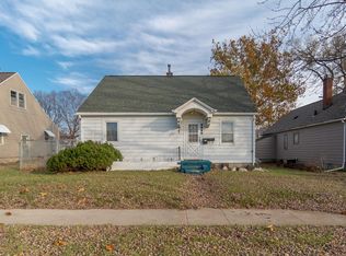 1526 Logan Ave, Waterloo, IA 50703