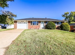 10115 Fite Cir, Saint Louis, MO