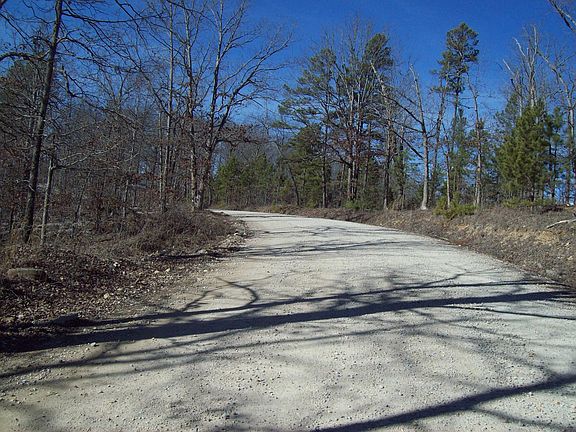 5th image of 392 County Road 146