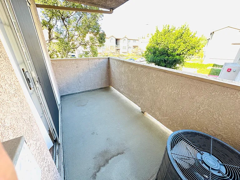 1524 E Spruce St #B — Photo 14