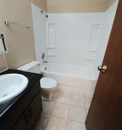 3rd image of 698 Posey Hill St #17