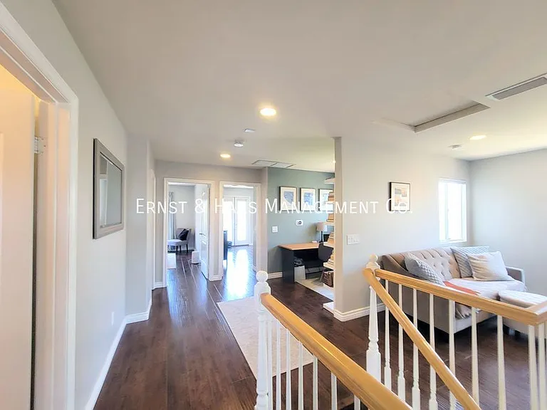 15616 Firmona Ave — Photo 17