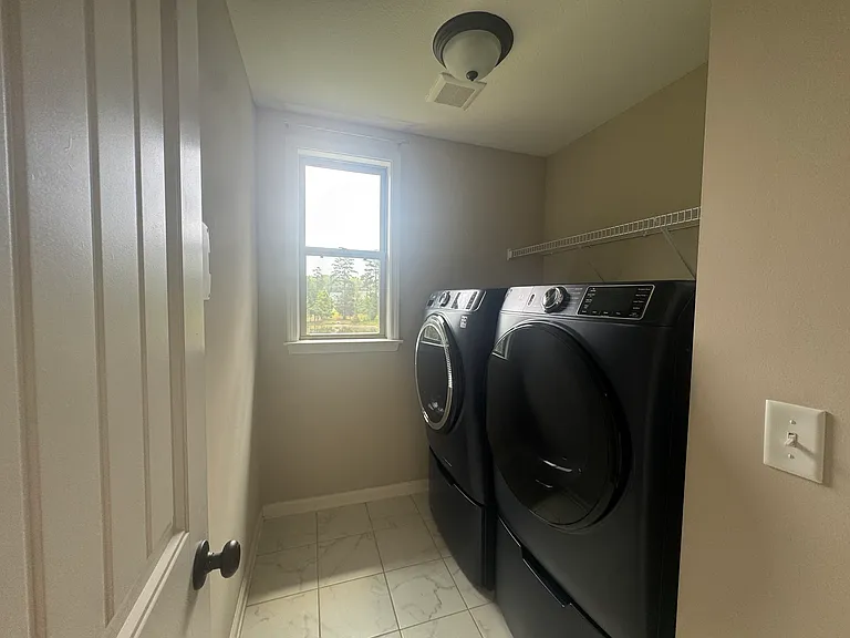 8808 Sullivans Dr — Photo 21
