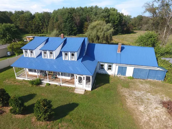 721 Whittier Road, Tamworth, NH 03886