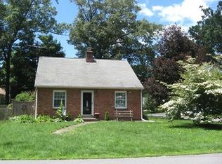 133 Janet St, West Springfield, MA 01089