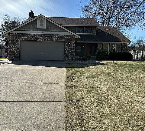 2nd image of 1431 Shorewood Dr