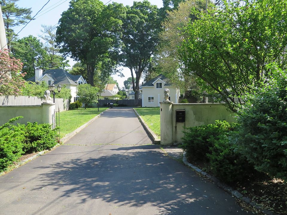 47 Crescent Rd, Fairfield, CT 06824 | Zillow